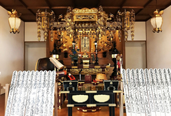 「供養祭本堂」